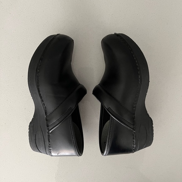 Dansko XP 2.0 Black Waterproof - Picture 7 of 10